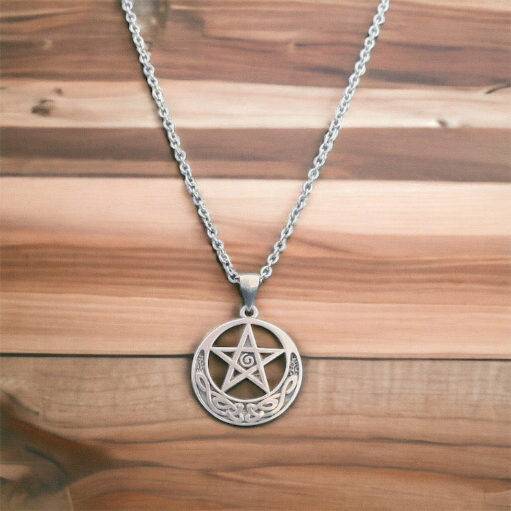 Handcast 925 Sterling Silver Pentacle Crescent Moon Celtic Knotwork Pendant + Free Chain