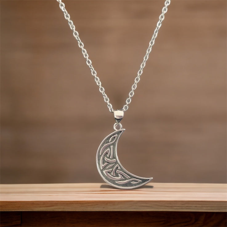 Handcast 925 Sterling Silver Irish Celtic Crescent Moon Pendant + Free Chain Necklace