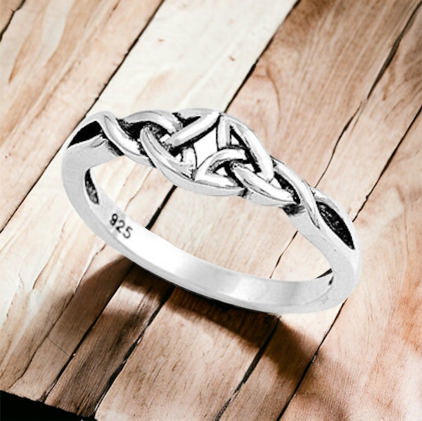 925 Sterling Silver Celtic Double Trinity Triquetra Knot Ring Band Size 4-12