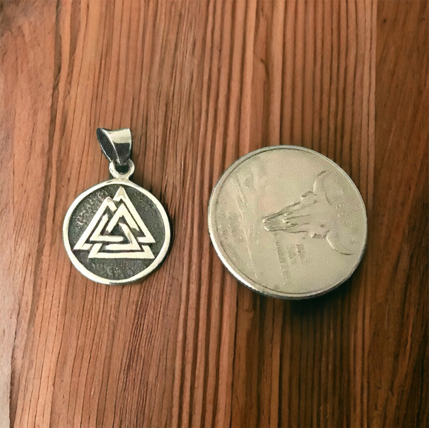 925 Sterling Silver Norse Viking Celtic Valknut Knot Pendant Necklace + Free Chain