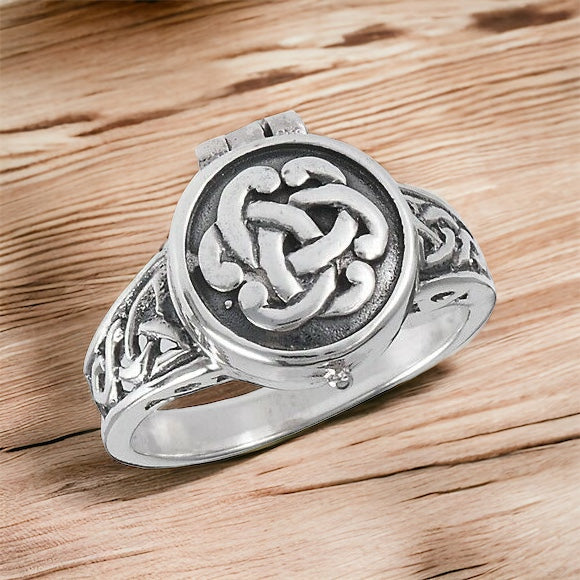 925 Sterling Silver Celtic Knot Poison Ring Size 6-10
