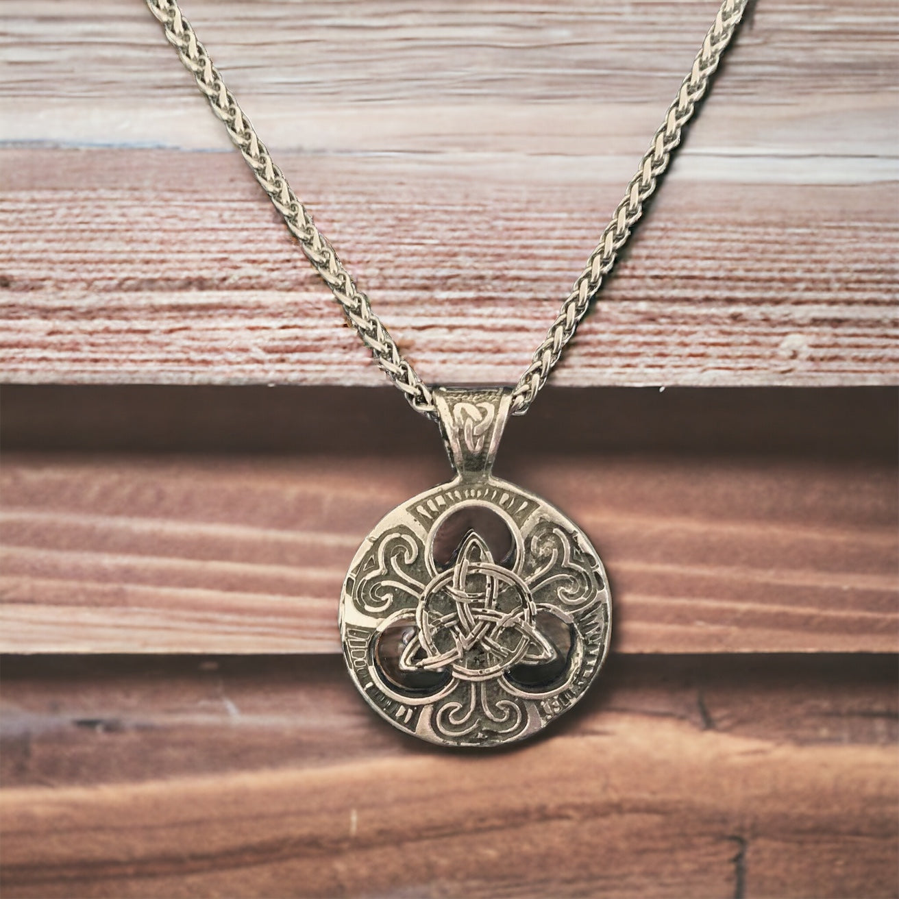 Large Handcast 925 Sterling Silver Celtic Trinity Knot Pendant + Free Chain