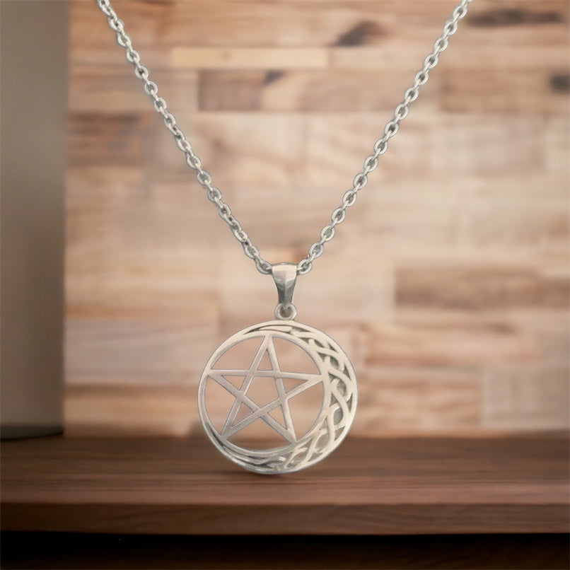 Handcast 925 Sterling Silver Celtic Crescent Moon Pentacle Pendant + Free Chain