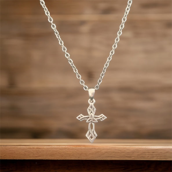 Handcast 925 Sterling Silver Celtic Triquetra Trinity Knot Cross Pendant Necklace + Free Chain