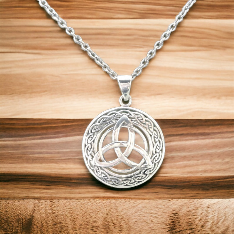 Large Handcast 925 Sterling Silver Irish Celtic Triquetra Trinity Knot Pendant + Free Chain