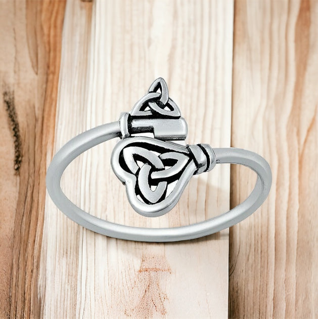 925 Sterling Silver Celtic Trinity Knot Ring Size 4-10