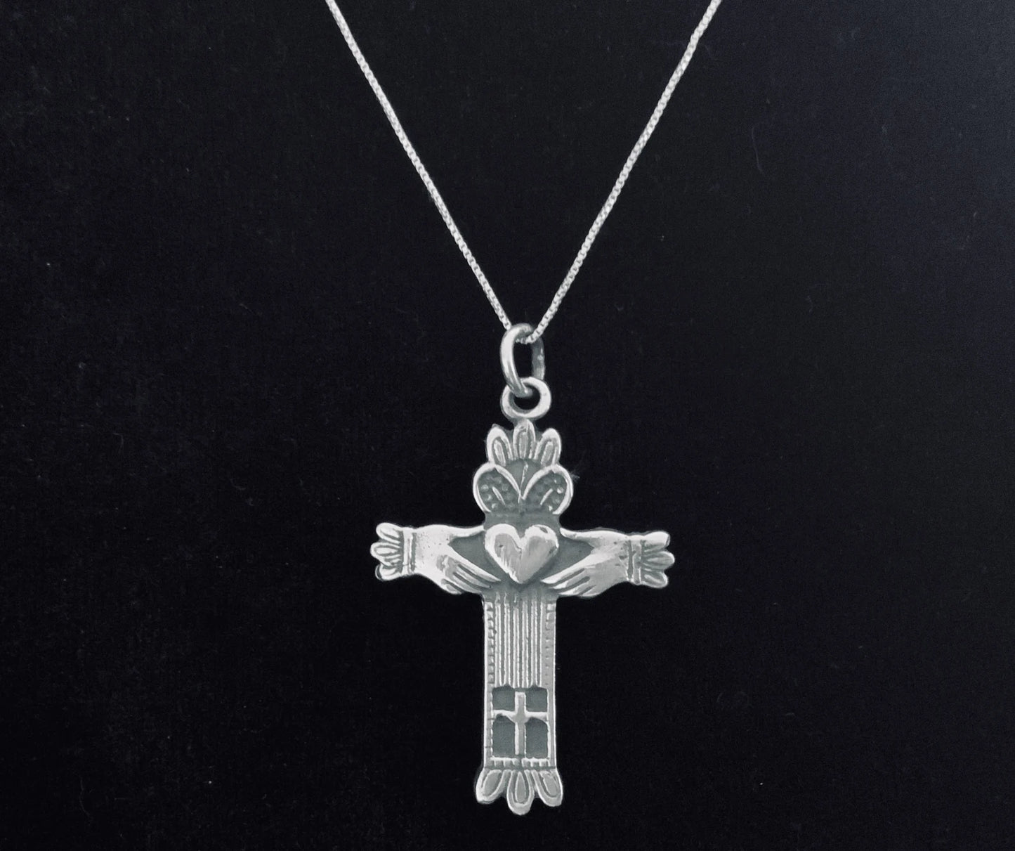 Large Handcast 925 Sterling Silver Irish Claddagh Cross Pendant + Free Chain