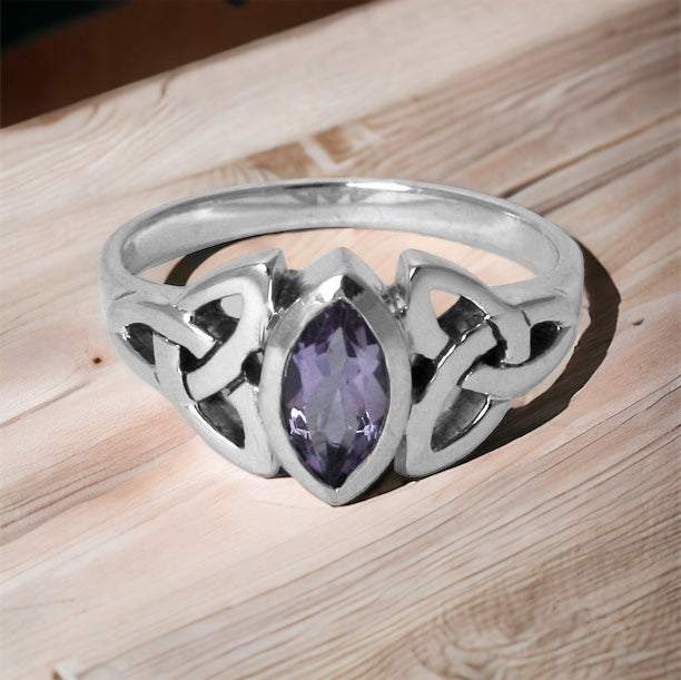 Silver Celtic Trinity / Triquetra Knot Ring Amethyst CZ