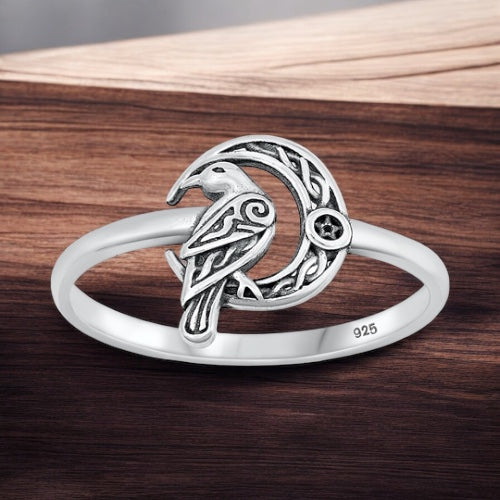 925 Sterling Silver Celtic Raven Crescent Moon Ring Band Size 4-10