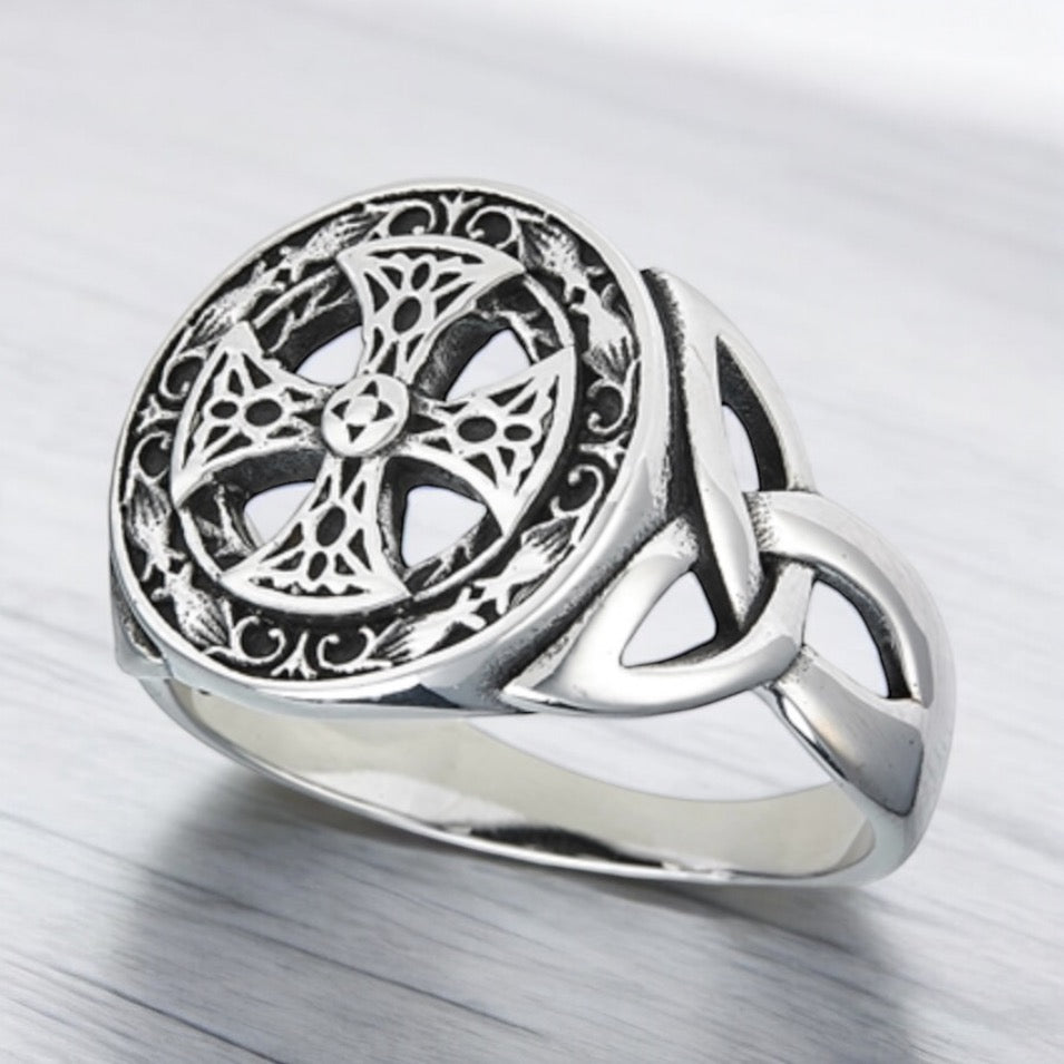 Large 316L Surgical Stainless Steel Celtic Equal Sided Cross Ring Size 7-12