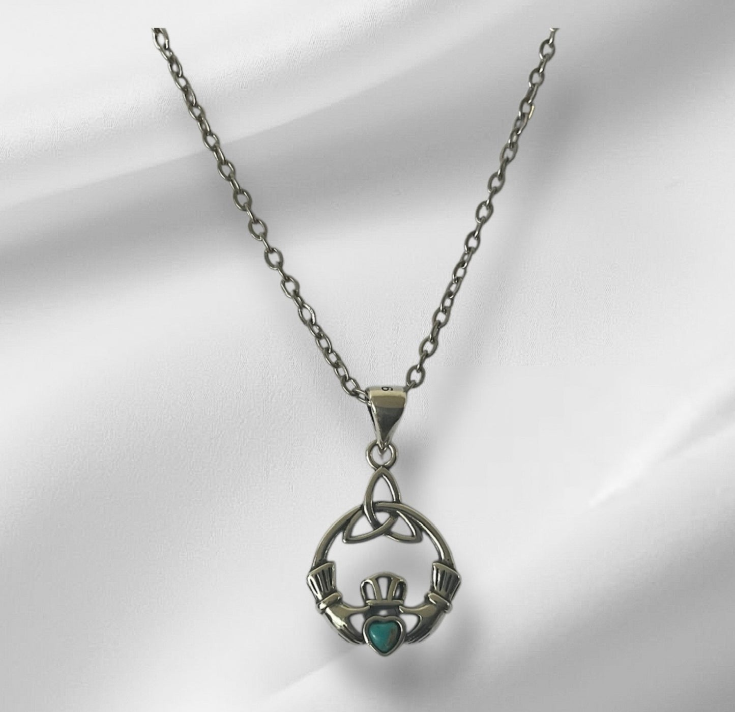 925 Sterling Silver Irish Celtic Claddagh Turquoise Pendant Necklace