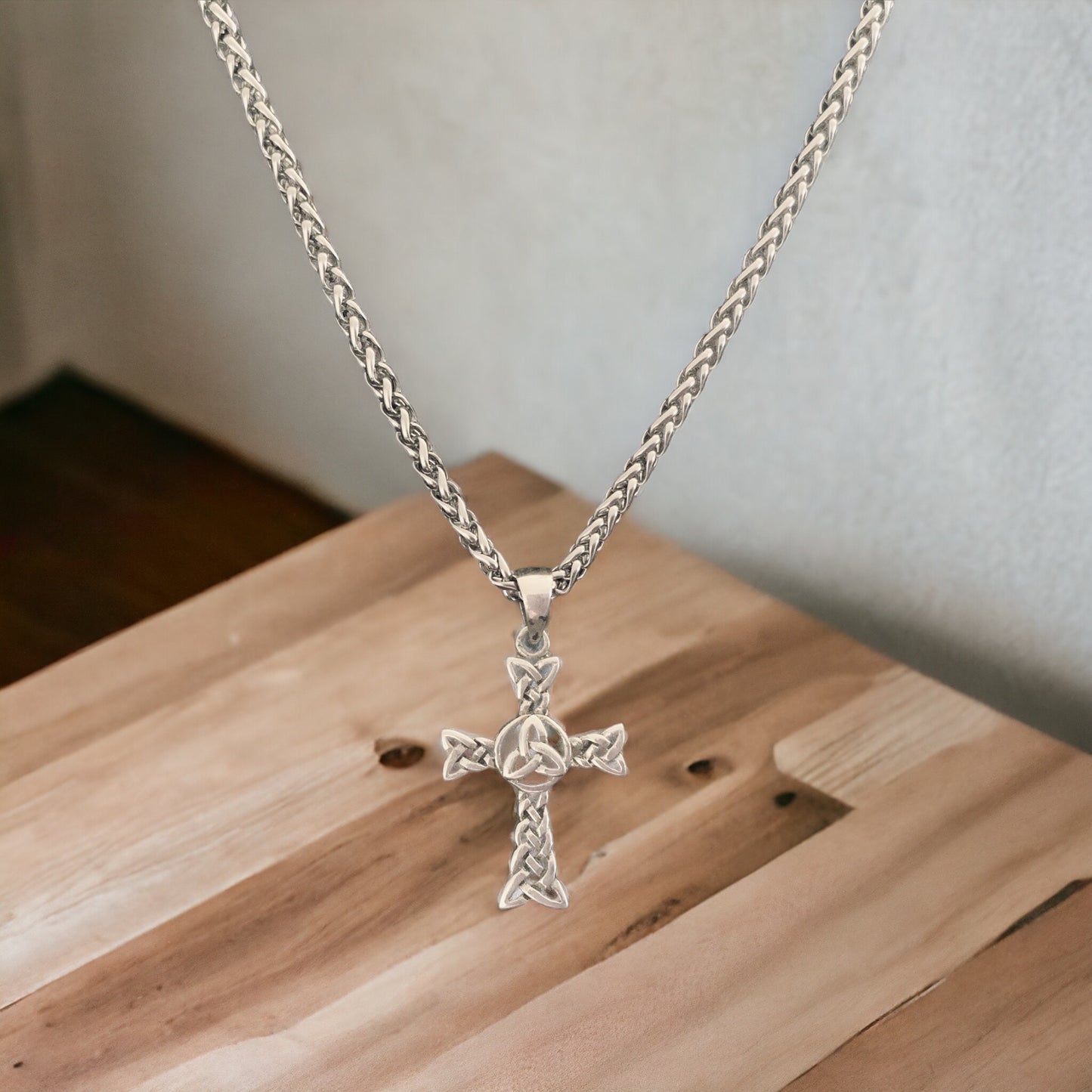 Silver Irish Celtic Trinity Knot Cross Pendant + Free Chain