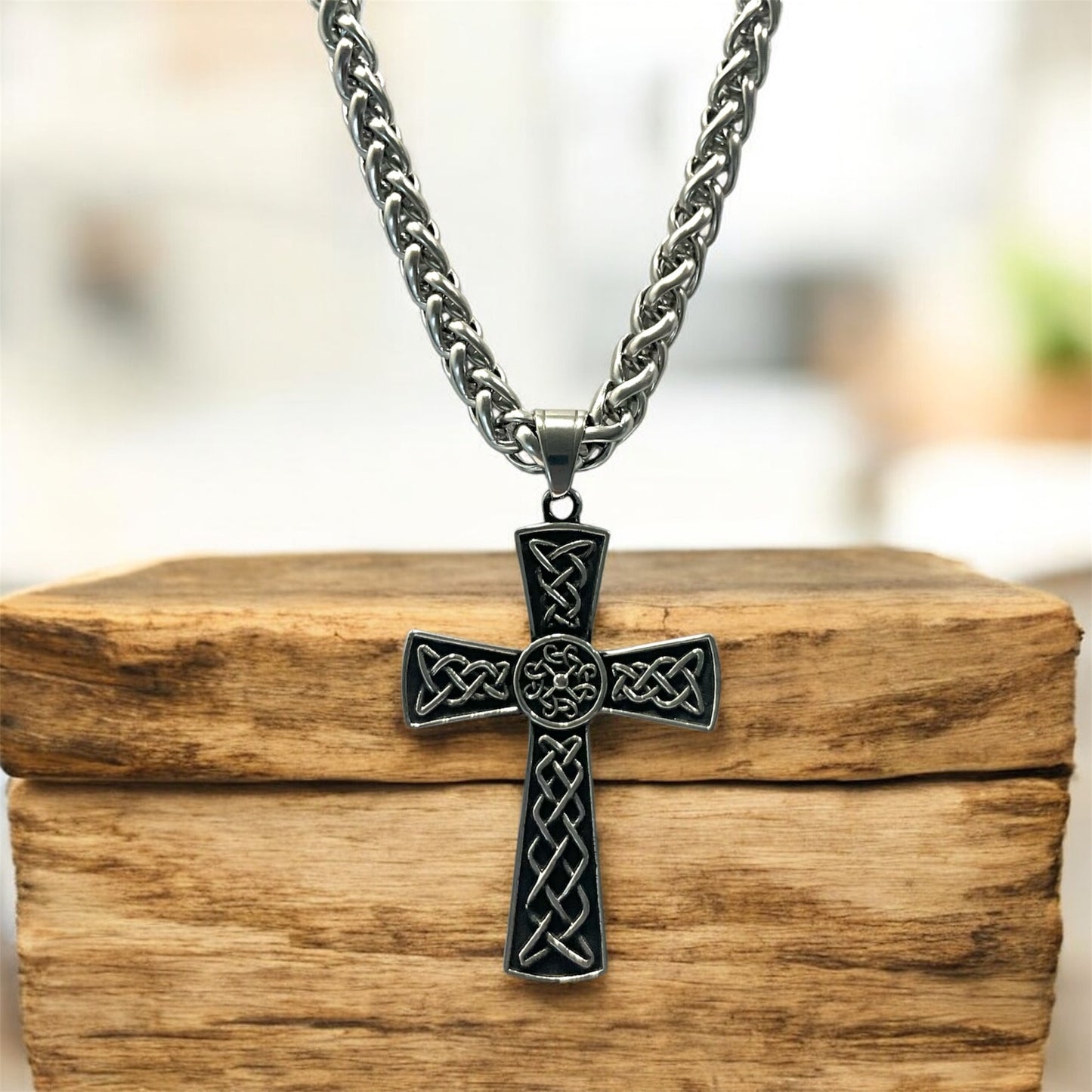 Large 316L Surgical Stainless Steel Irish Celtic Shamrock Pendant + Free Chain Necklace