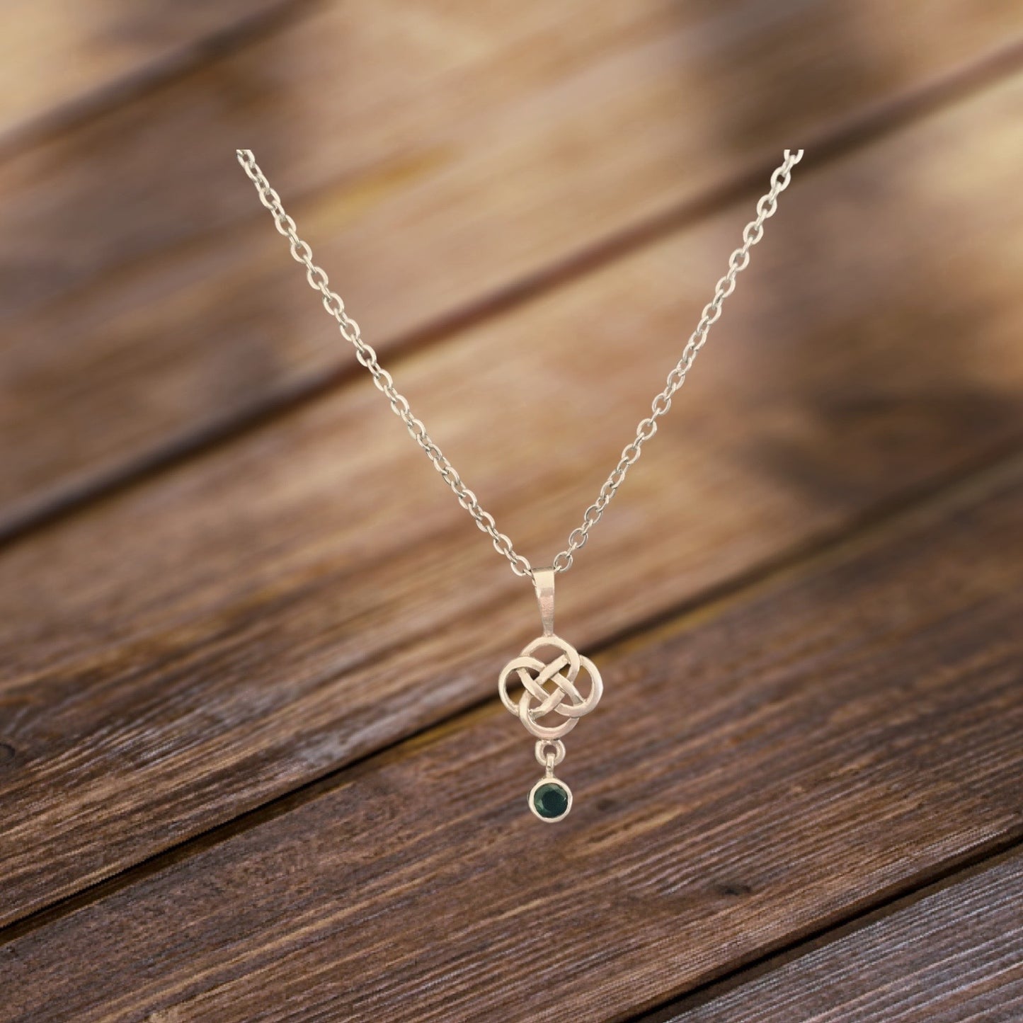 925 Sterling Silver Celtic Flower Knot with Emerald Green CZ Pendant + Chain