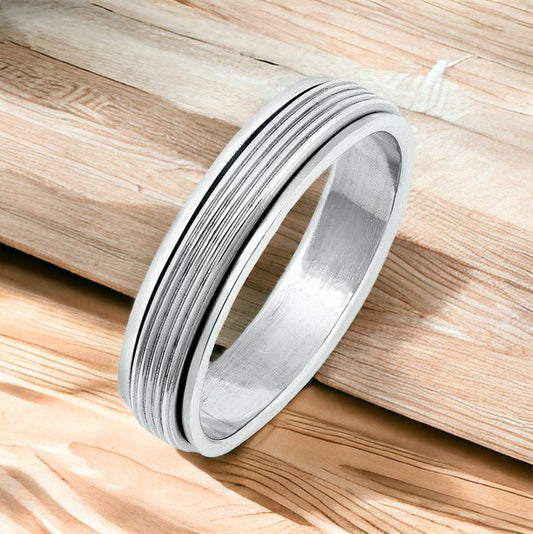 Sterling Silver Unisex Celtic Weave Spinner Ring