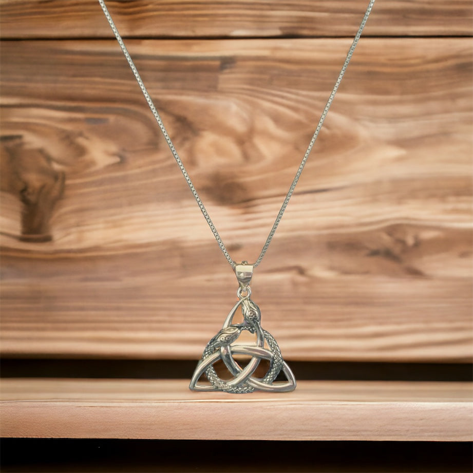 Handcast 925 Sterling Silver Irish Celtic Triquetra Trinity Knot Serpent Pendant + Free Chain Necklace