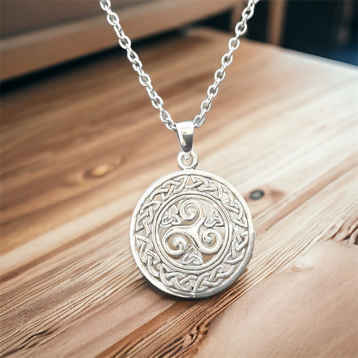 Handcast 925 Sterling Silver Celtic Triskele Triple Spiral Triskelion Pendant Necklace + Free Chain