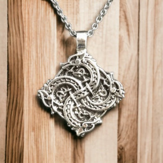 Handcast 925 Sterling Silver Entwined Celtic Dragon Warrior Necklace