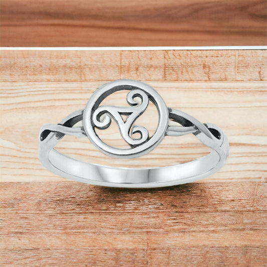 925 Sterling Silver Celtic Triple Spiral Triskele Triskelion Ring Band Size 4-10