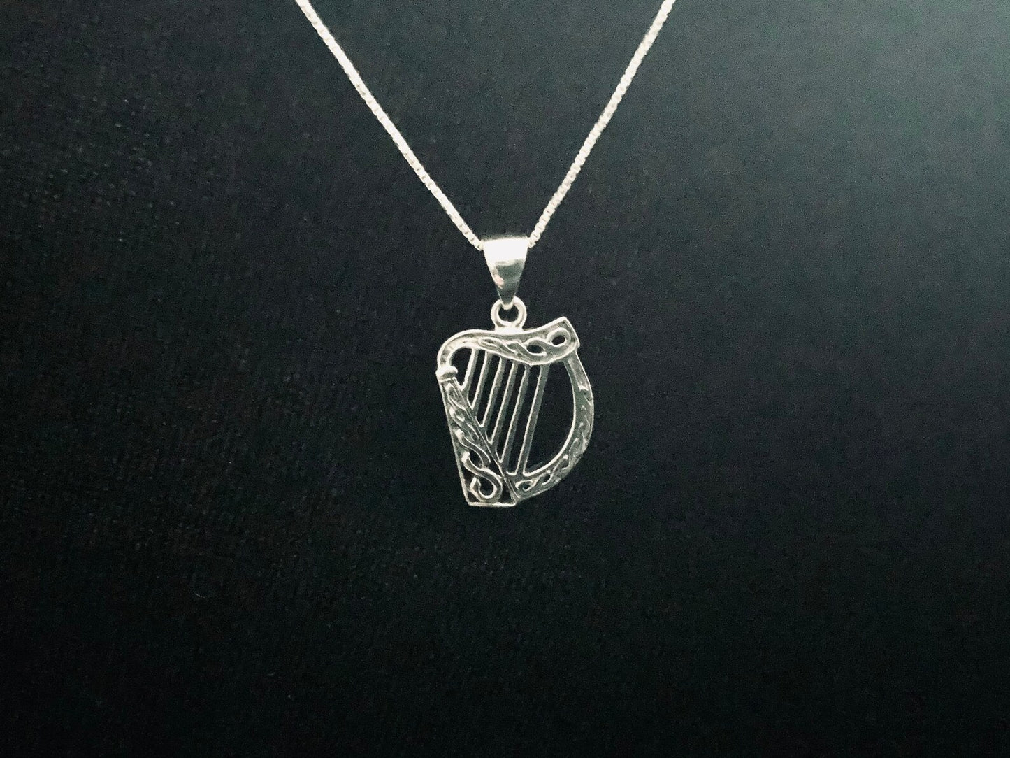 925 Sterling Silver Irish Celtic Harp Pendant Necklace