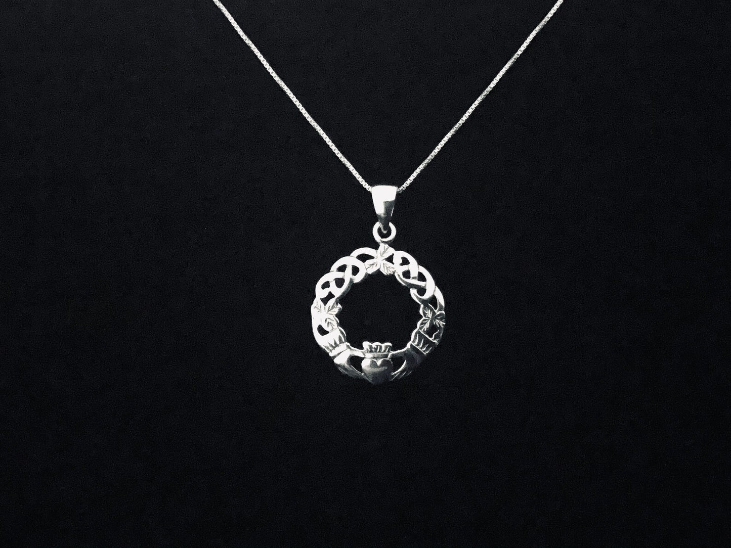 925 Sterling Silver Irish Celtic Claddagh Shamrock Pendant Necklace