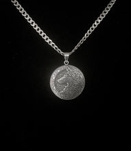 Handcast 925 Sterling Silver Celtic Wolf Pendant accented with Celtic Knotwork + Free Chain