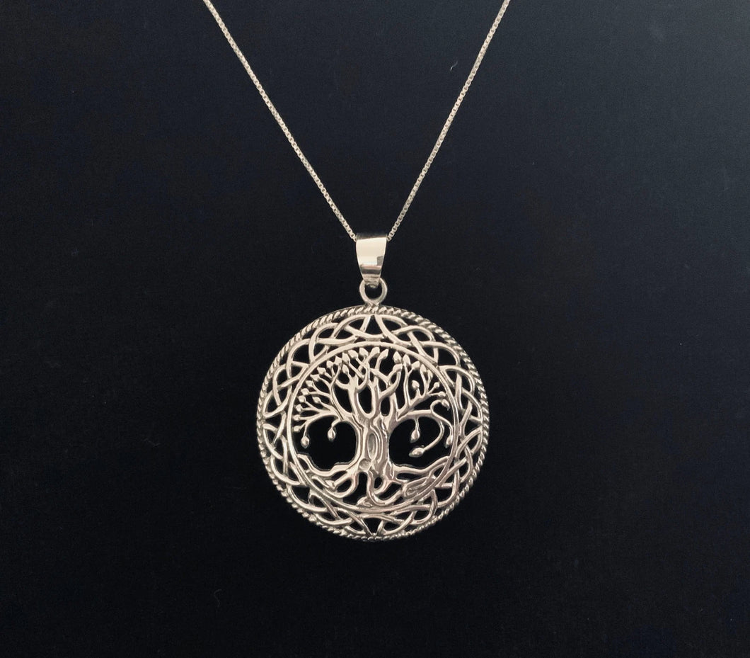 Handcast 925 Sterling Silver Celtic Tree of Life Necklace