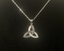 925 Sterling Silver Celtic Triquetra Trinity Knot w/ White Opal + Free Chain Necklace
