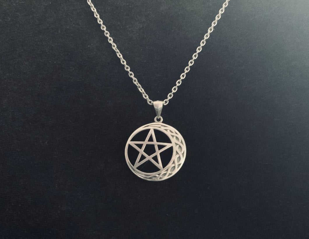Handcast 925 Sterling Silver Celtic Crescent Moon Pentacle Pendant + Free Chain