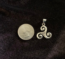 Handcast 925 Sterling Silver Celtic Triskele Triple Spiral Triskelion Pendant + Free Chain