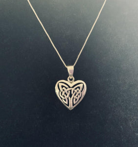 Handcast 925 Sterling Silver Celtic Love Knot Loveknot Heart Pendant + Free Chain