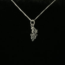 925 Sterling Silver Scottish Thistle Flower Charm Pendant + Free Chain