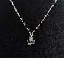 925 Sterling Silver Scottish Thistle Flower Charm Pendant + Free Chain