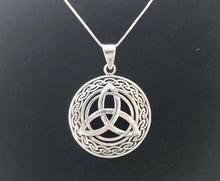 Large Handcast 925 Sterling Silver Irish Celtic Triquetra Trinity Knot Pendant + Free Chain