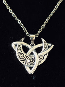 Handcast 925 Sterling Silver Irish Celtic Triquetra Trinity Knot Crescent Moon Pendant + Free Chain Necklace