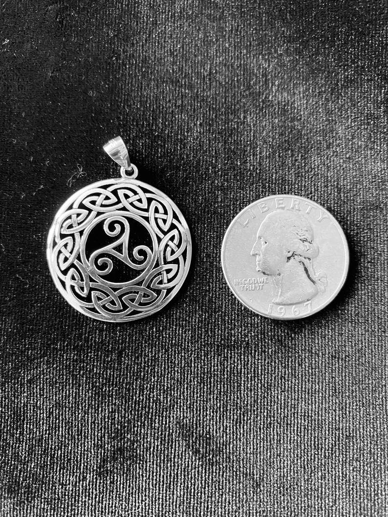 Handcast 925 Sterling Silver Celtic Triskele Triskelion Pendant + Free Chain